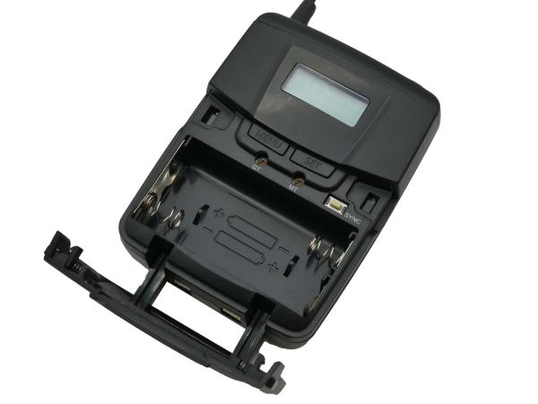 German Acoustics Funk Taschensender BT 7100 / 823-832 MHz